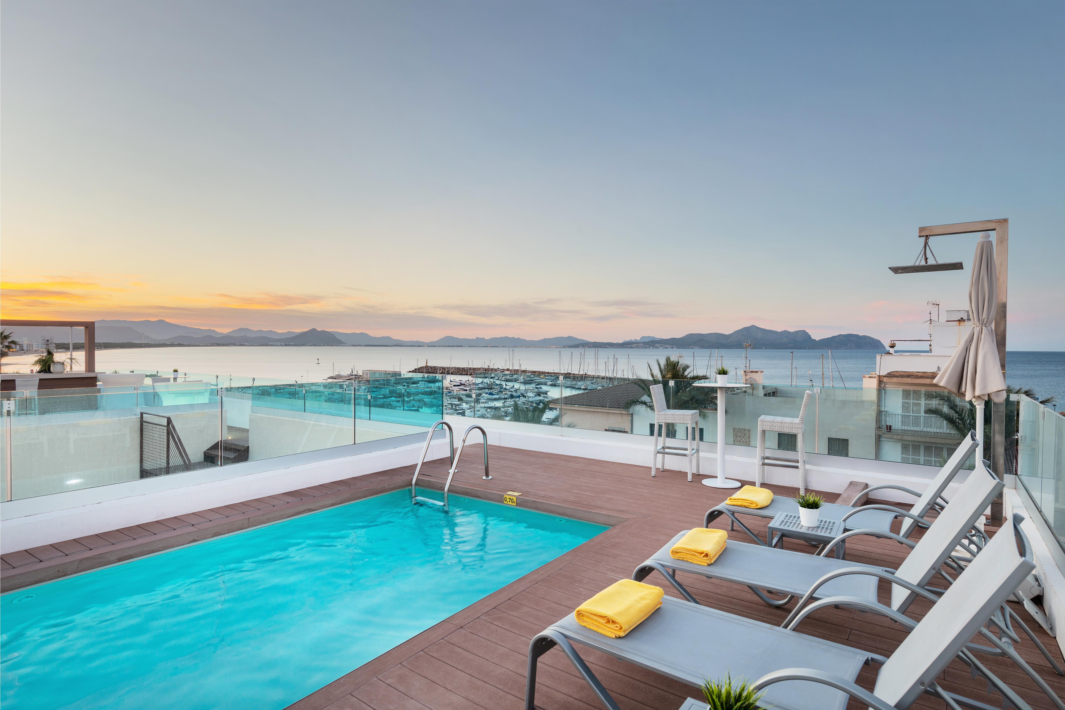 Llaut Boutique Hotel (Adults Only) 캔 피카폴트 외부 사진