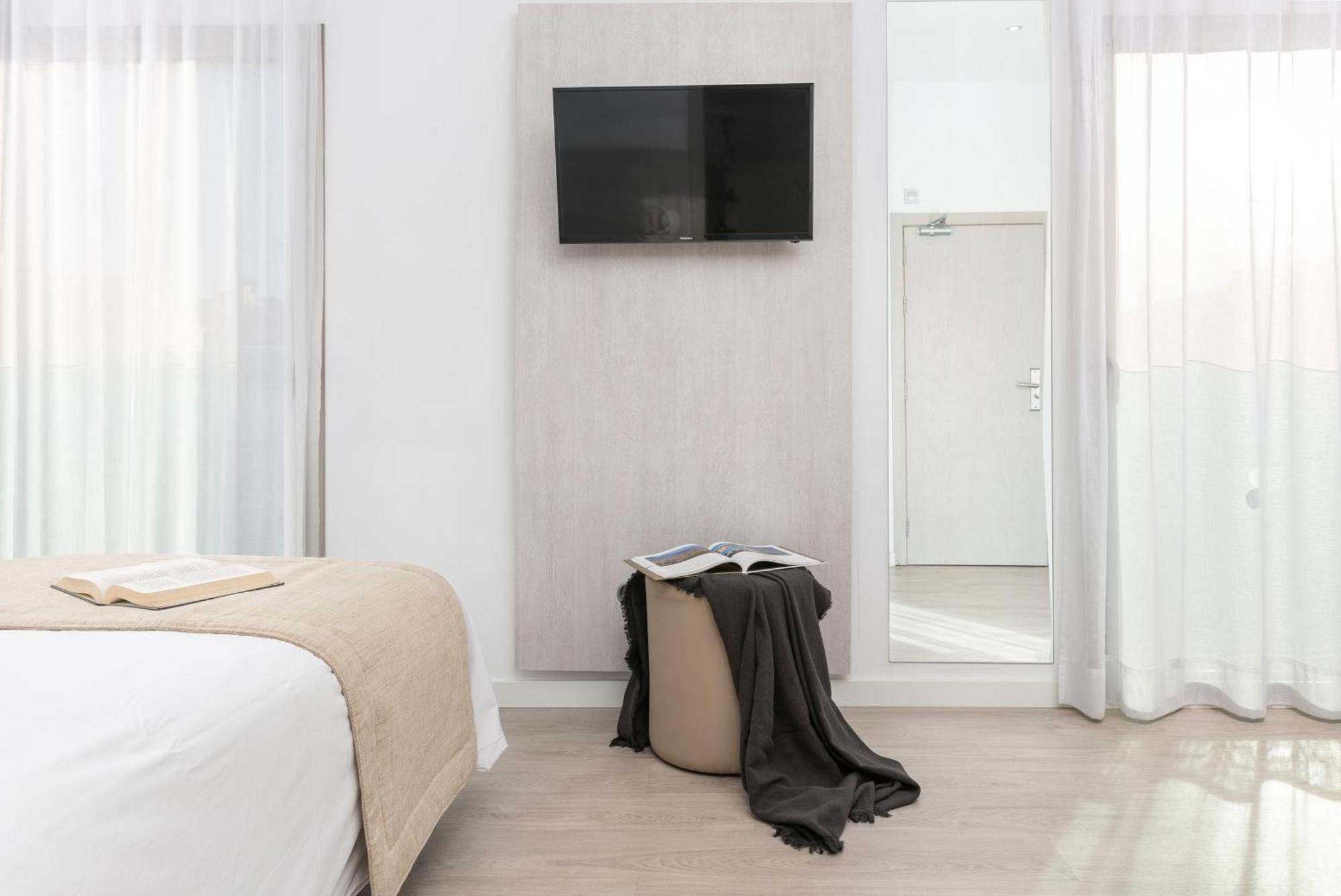 Llaut Boutique Hotel (Adults Only) 캔 피카폴트 객실 사진