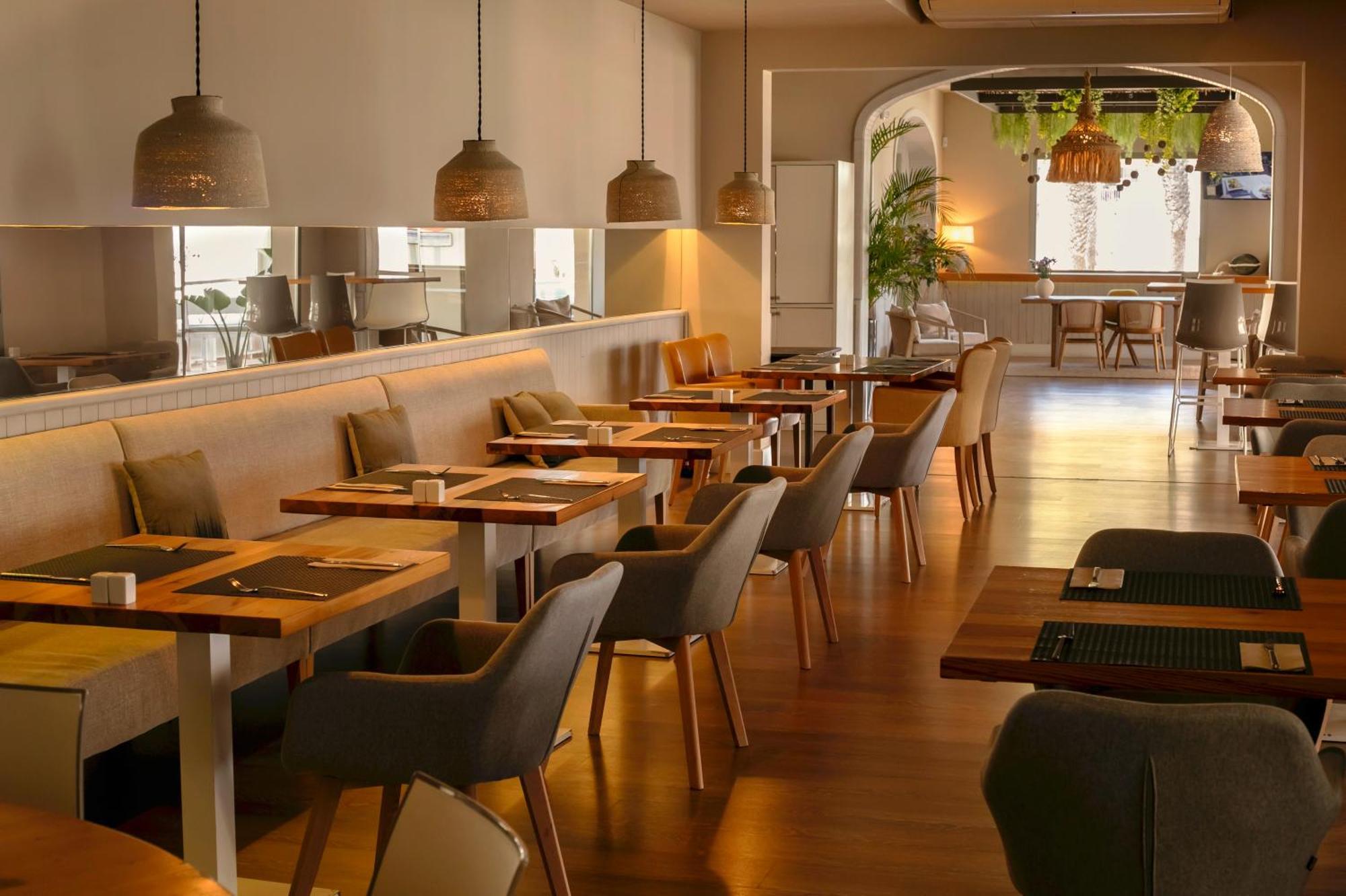 Llaut Boutique Hotel (Adults Only) 캔 피카폴트 외부 사진